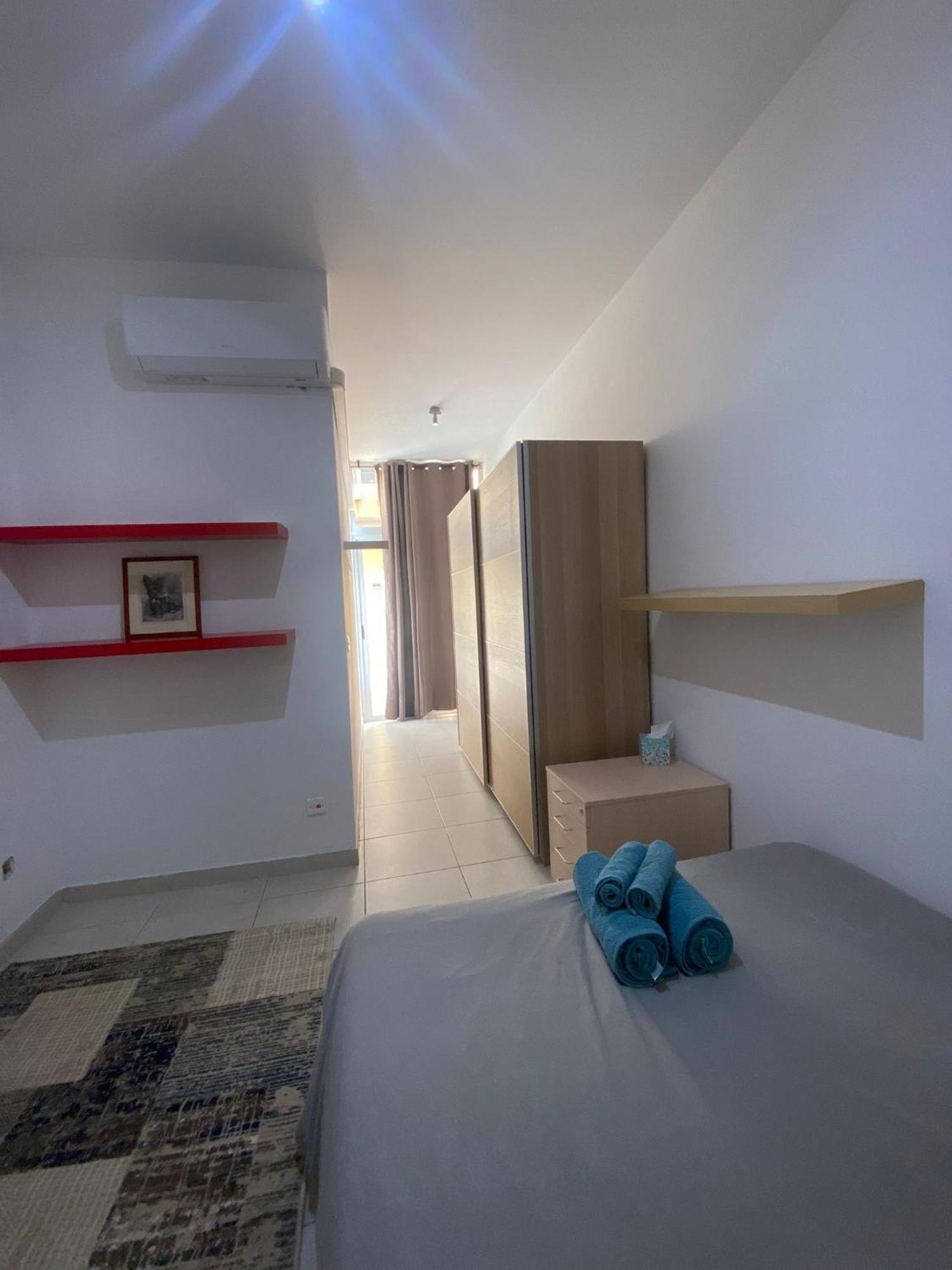 Апартаменты Sliema 2Bed With Backyard Экстерьер фото